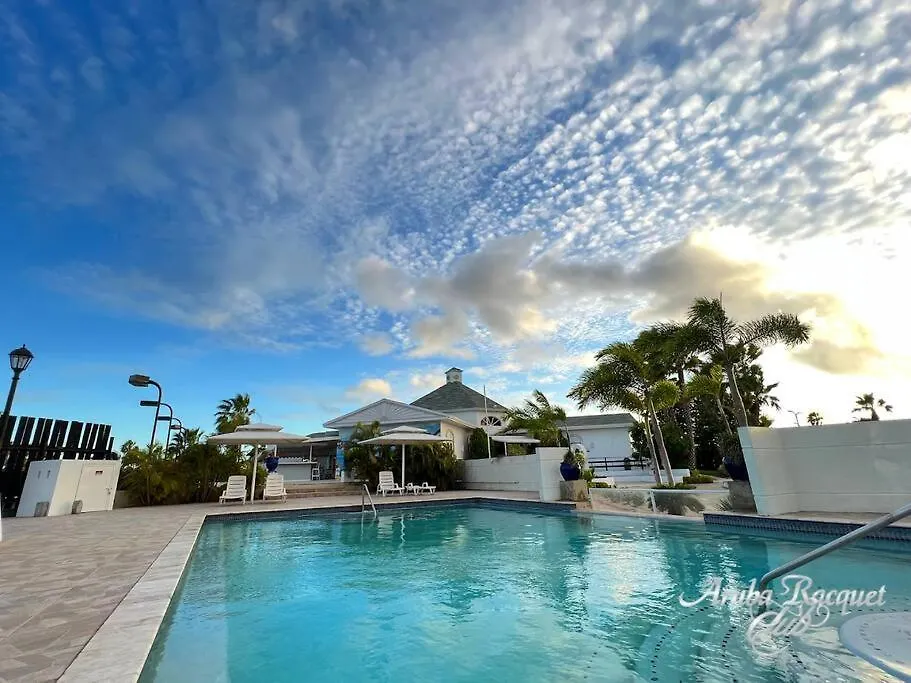 Holiday home 3-Bedroom Home - Raquet Club Guest, Near Palm Beach Aruba
