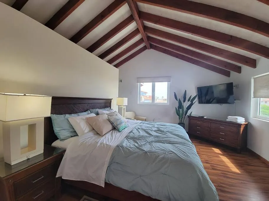 3-Bedroom Home - Raquet Club Guest, Near Palm Beach Aruba